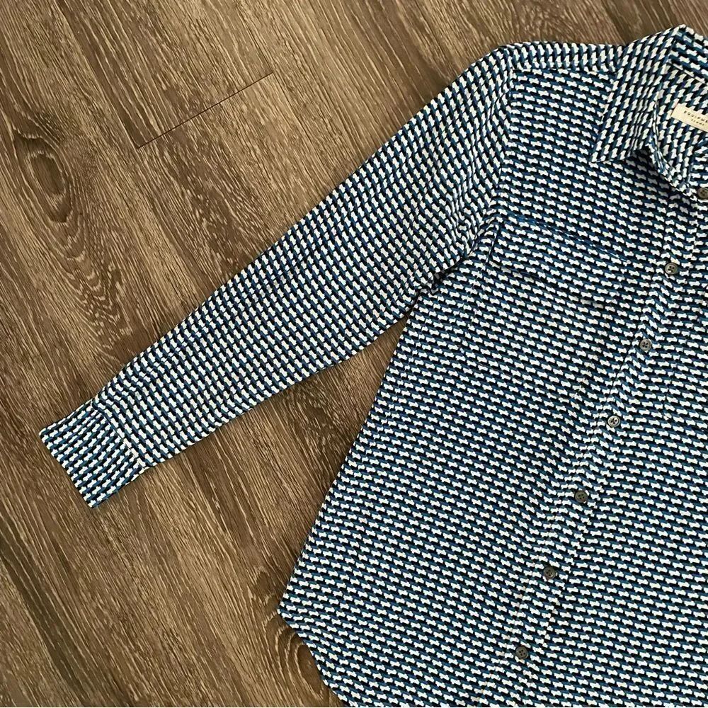 Equipment silk button down  - Picture 3 of 9